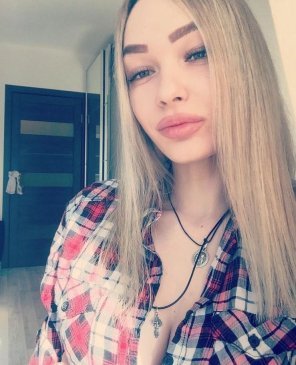 Майя, 23