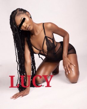 lucy, 22