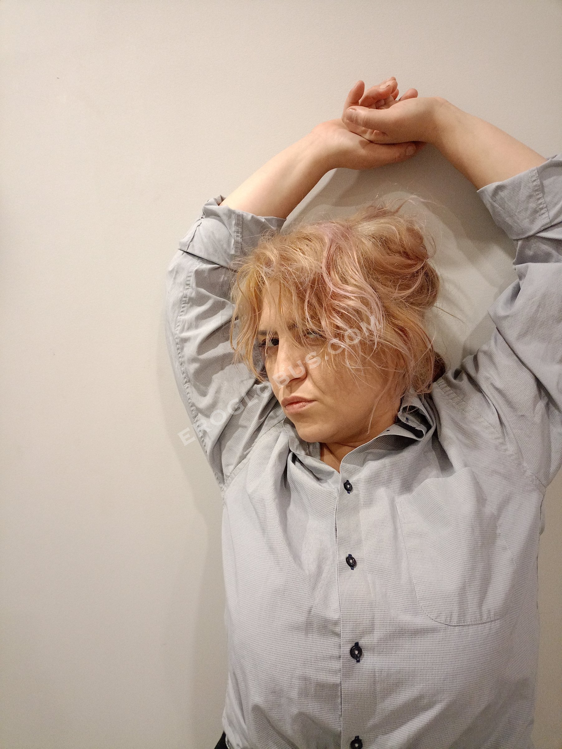 Александра, 30